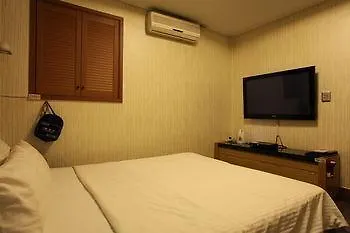 **  Hotel Highland 首爾 韩国
